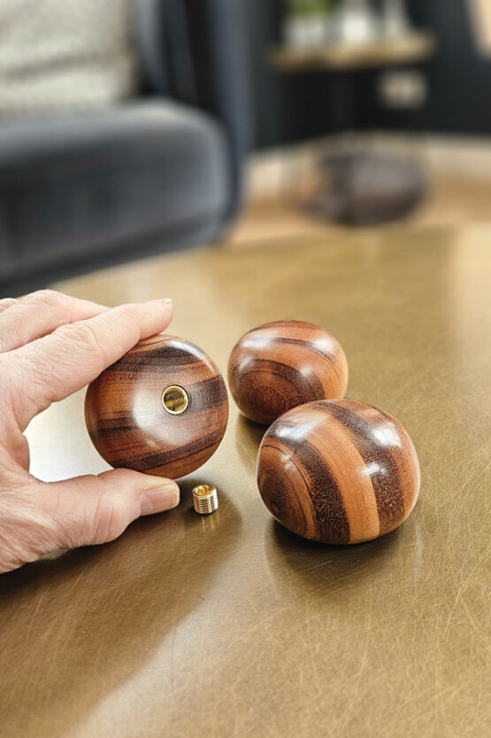 Familie (uit)deel mini urn (Tiger-Wood)